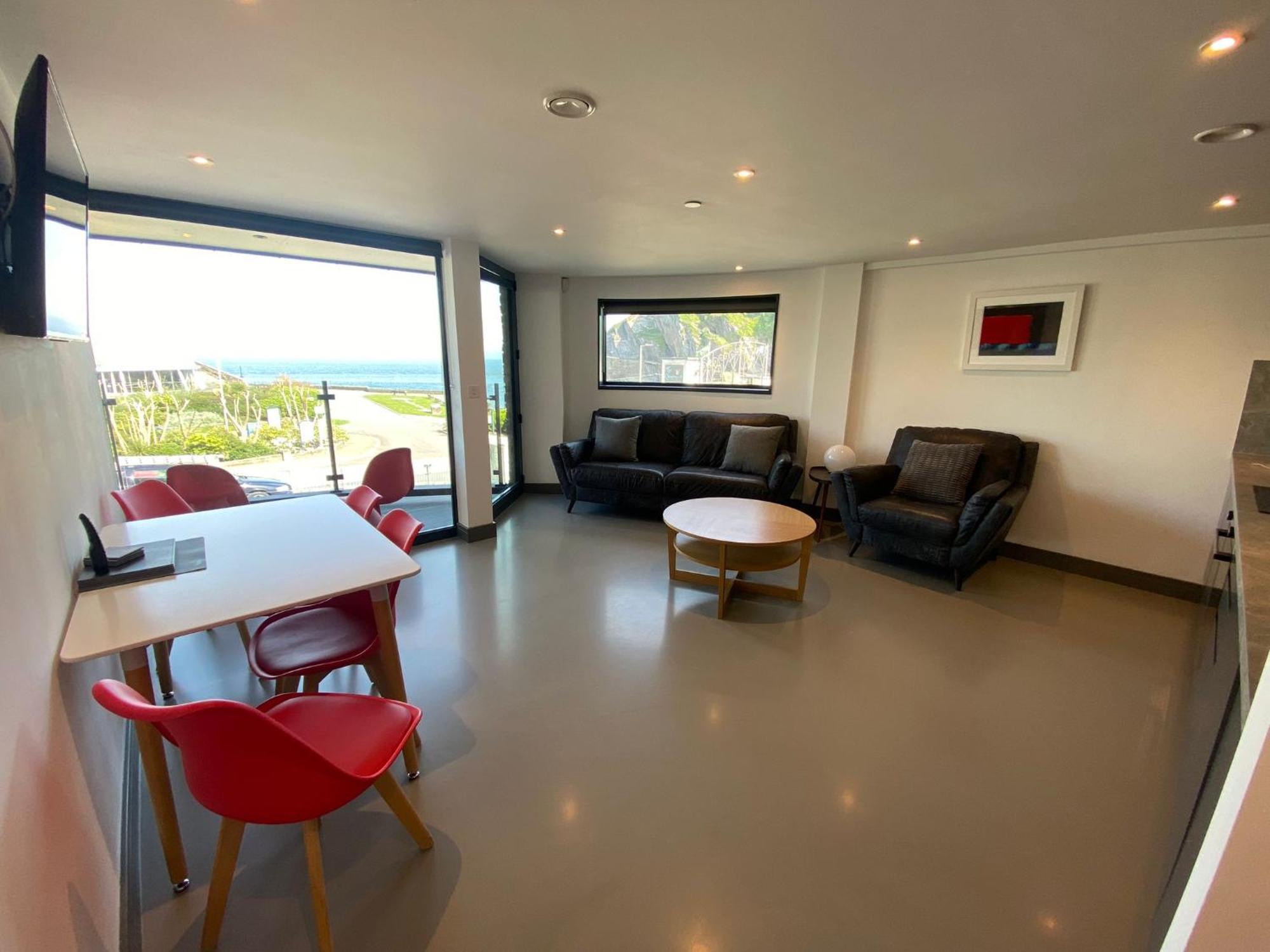 2 The View Apartments Ilfracombe - Seafront, Parking, Lift, Ev Zewnętrze zdjęcie