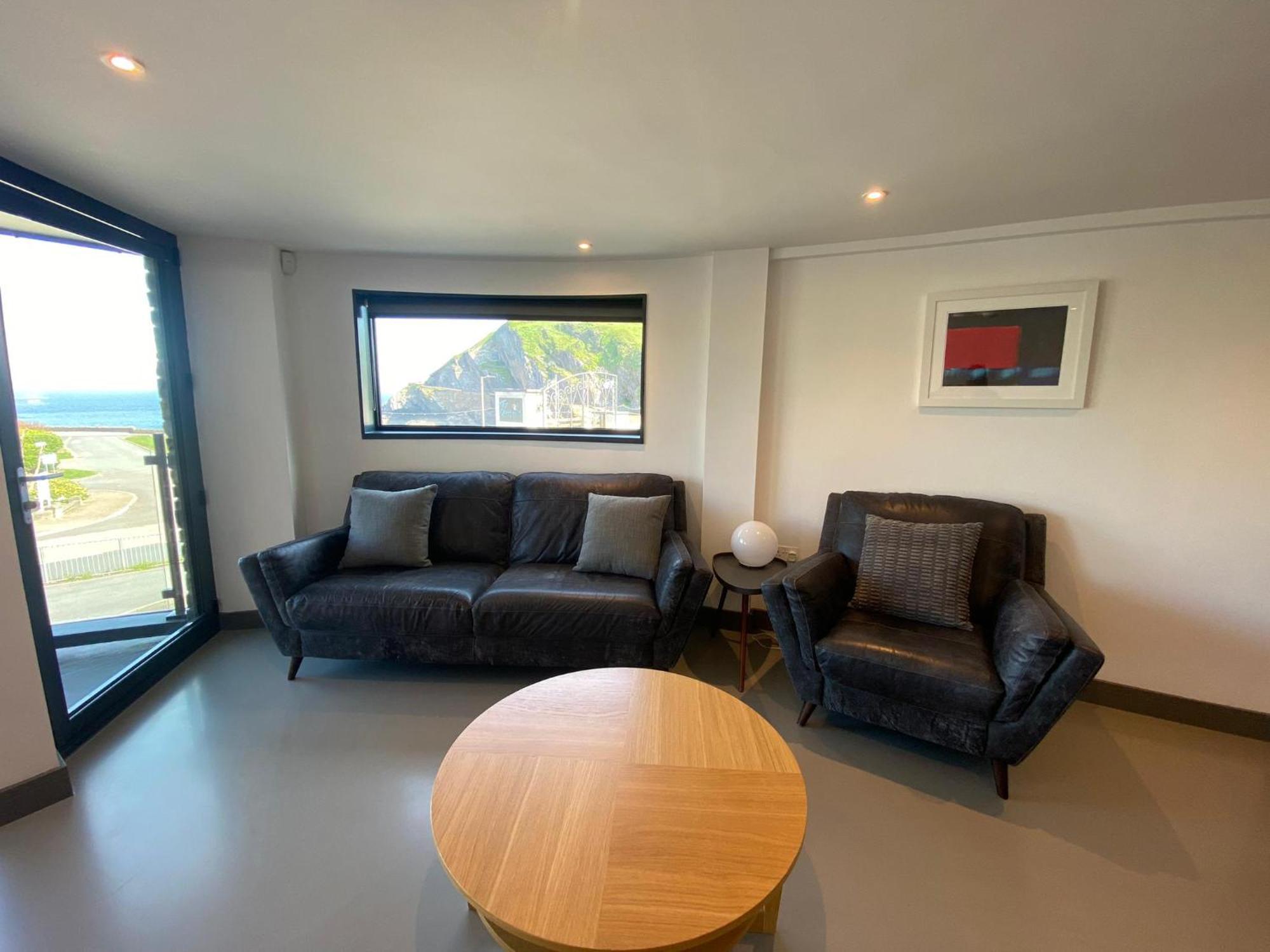 2 The View Apartments Ilfracombe - Seafront, Parking, Lift, Ev Zewnętrze zdjęcie