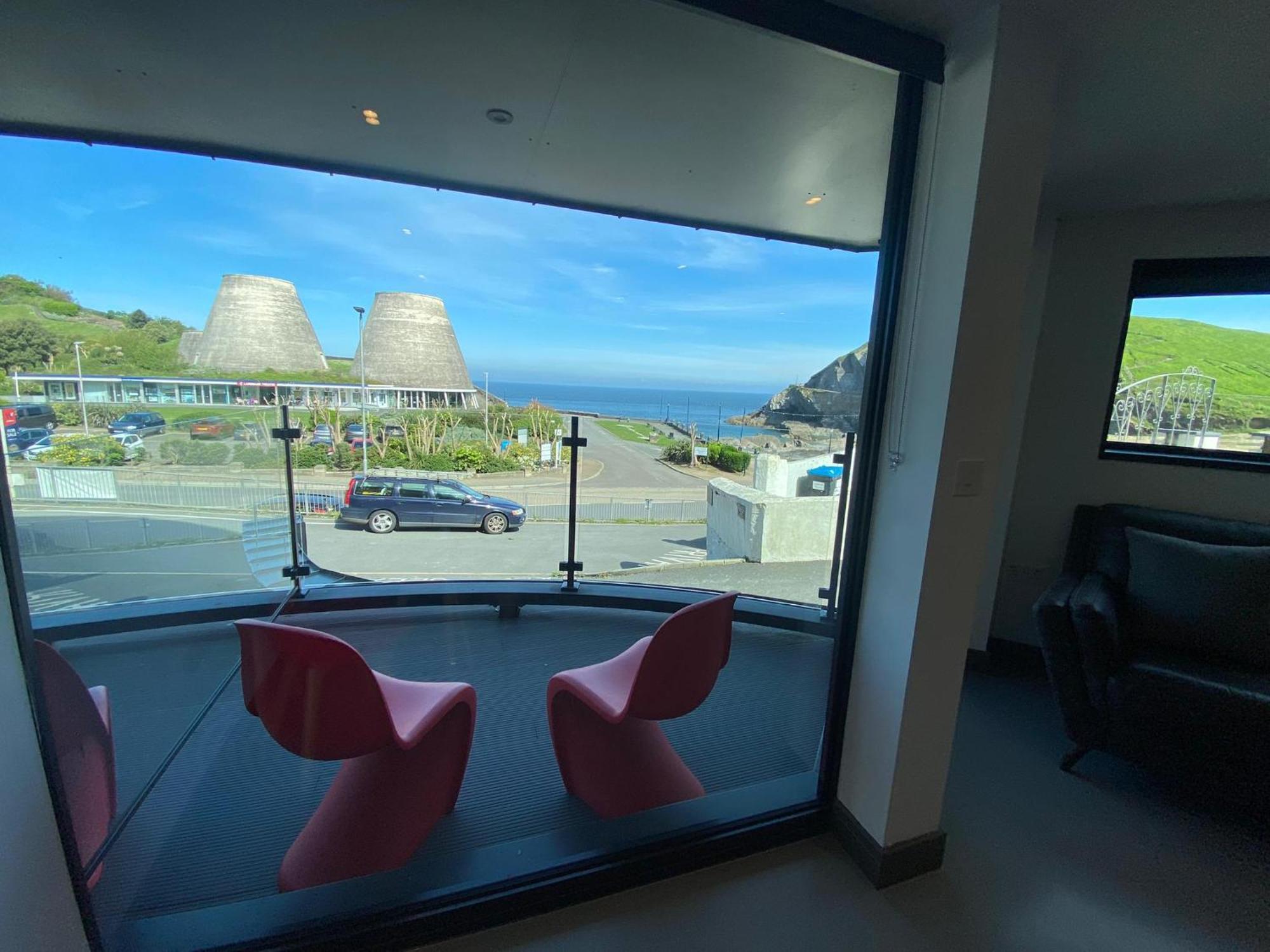 2 The View Apartments Ilfracombe - Seafront, Parking, Lift, Ev Zewnętrze zdjęcie